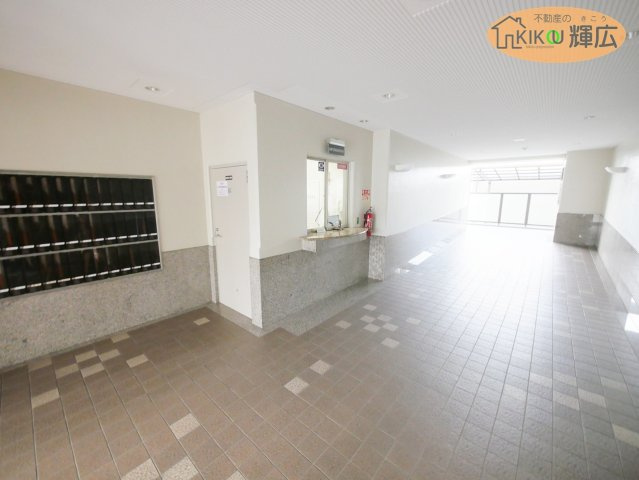 【エントランス】 | グレーシィ加古川　6階