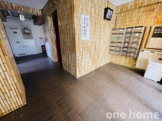 シャンボール第2東三国のエントランス|◆室内フルリフォーム済！是非ご内覧下さい！
◆【onehome専任物件】ご内覧予約～ご内覧～物件詳細説明までスムーズです!!
◆土日祝はもちろん、平日夜間のお仕事終わりもご内覧可能!!