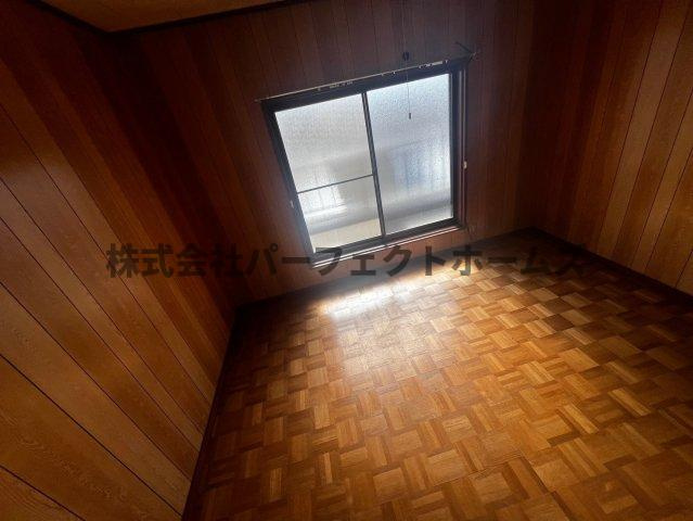 長尾東町3丁目テラスの寝室|ゆとりの広さです