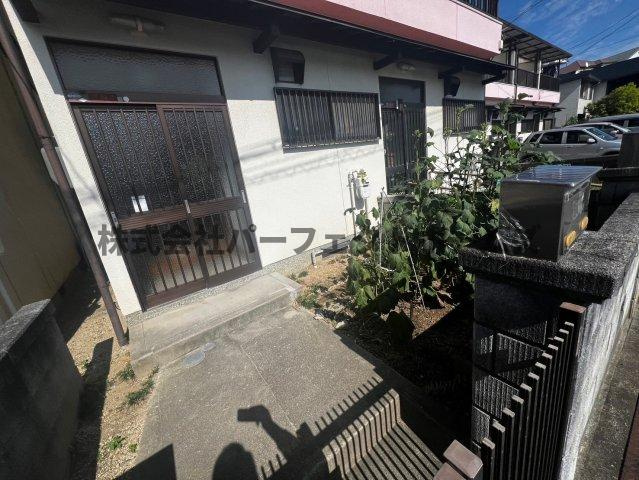 長尾東町3丁目テラスの庭|お庭でゆったりと過ごせます
