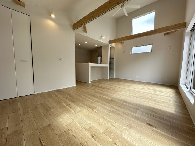 茅ヶ崎市赤羽根 ガルバリウム住宅のキッチン