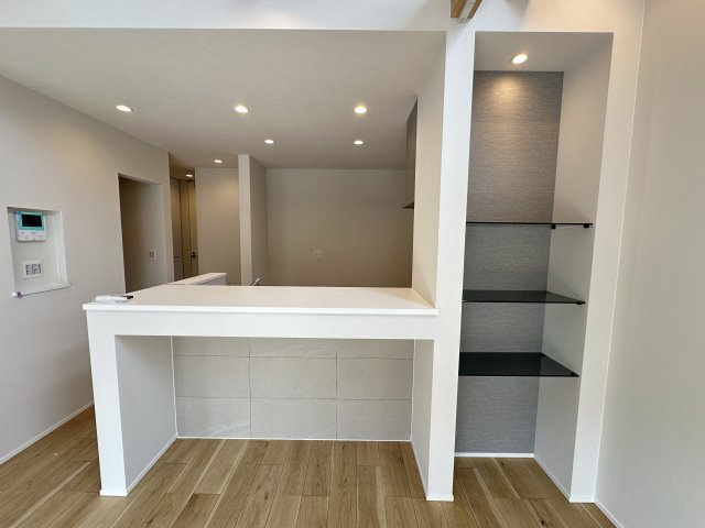 茅ヶ崎市赤羽根 ガルバリウム住宅のダイニング