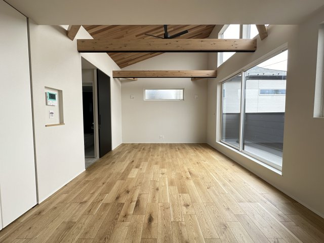 藤沢市羽鳥3丁目　ガルバリウム住宅