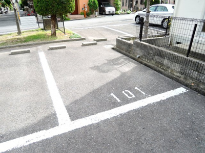 【駐車場】 | シャンポール・ド・高槻