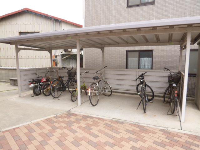 倉敷市児島赤崎４丁目のアパートのその他共用部分|駐輪場