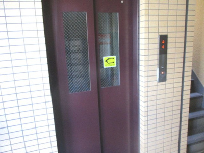 【その他共用部分】 | エスペリアー小松 | 共用部のエレベーターです