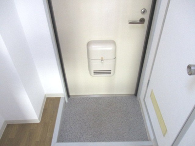 【玄関】 | エスペリアー小松 | きれいな玄関です