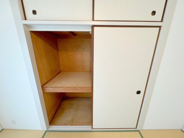 三番グリーンハイツの収納