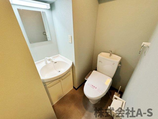 Ｍ’sマンションの洗面所|同間取り画像使用
実際のお部屋と色などが異なる場合がございます。