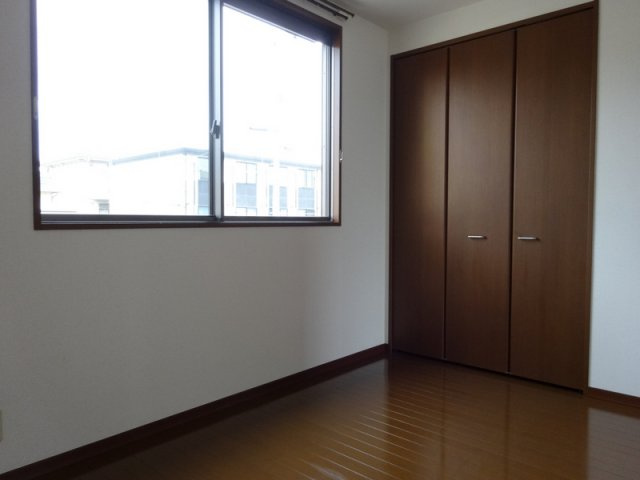 シャーメゾン志保B棟の子供部屋
