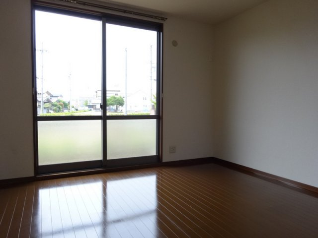 シャーメゾン志保B棟の居間・リビング