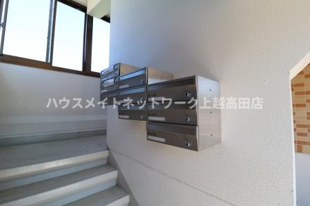 エクセレントコート Ａ棟の設備|共有階段