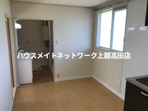 グレース千秋の居間・リビング|ＤＫ