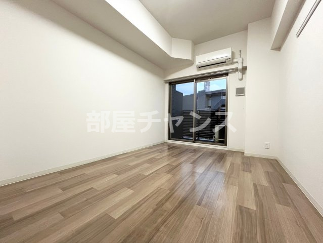 プレサンス新栄町ギャラントの居間・リビング