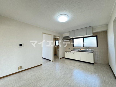 【居間・リビング】 | コーポアキノ