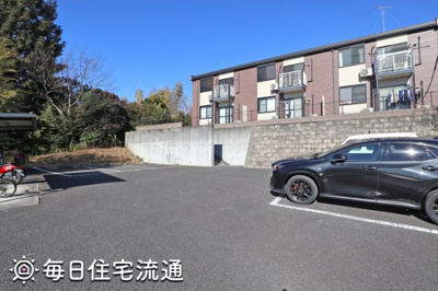 【駐車場】 | スカイ