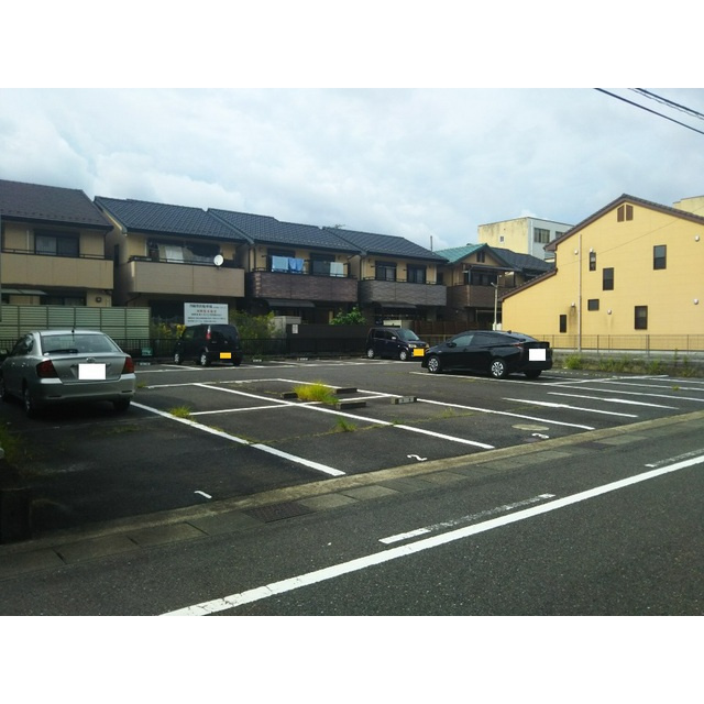 岐阜市五反田町の駐車場の外観