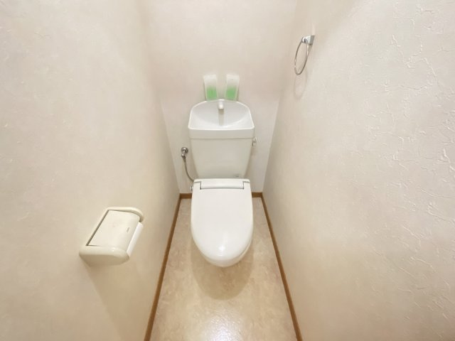 第一和良比ハイツのトイレ|※別部屋参考写真