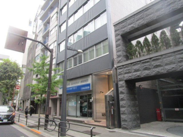 港区六本木２丁目の事務所の外観