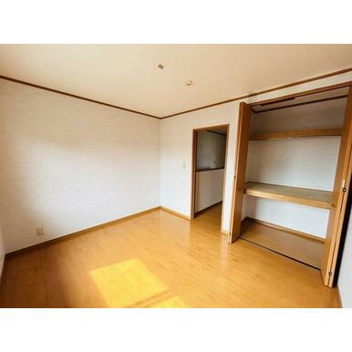 菊池郡菊陽町大字原水のテラスの収納