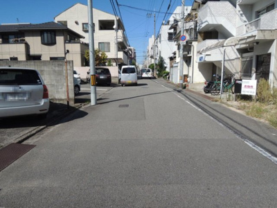 【前面道路含む現地写真】 | 売地　松前町2丁目