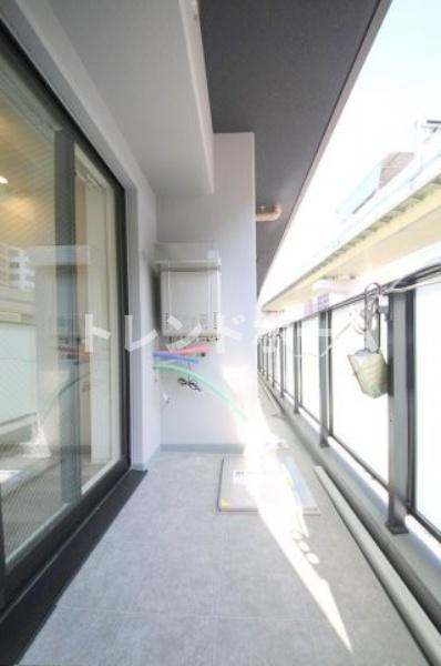 シーズンフラッツ阿波座のバルコニー|選べる家電プランあり！！