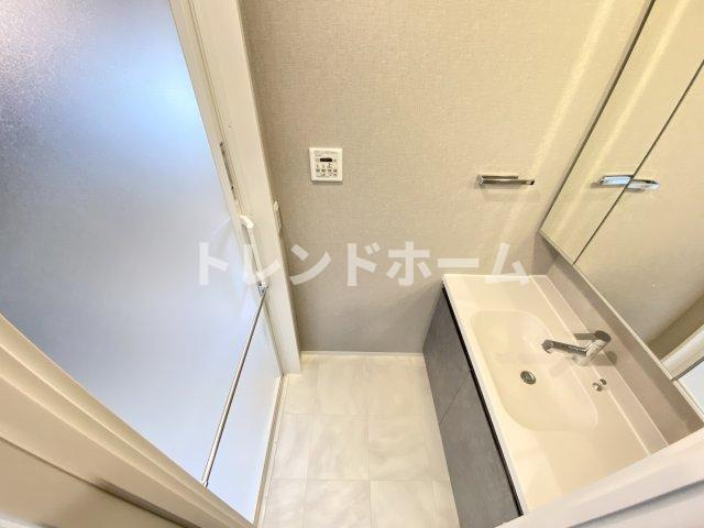 シーズンフラッツ阿波座の独立洗面台|選べる家電プランあり！！