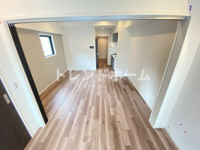 シーズンフラッツ阿波座の居間・リビング|選べる家電プランあり！！