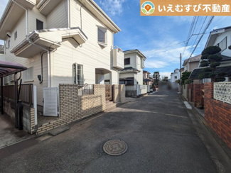 【前面道路含む現地写真】