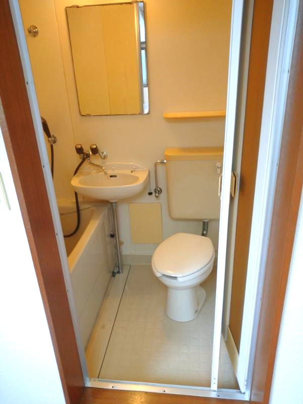 光洋荘の浴室|3点ユニットバス