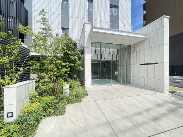 【エントランス】 | プラウド難波