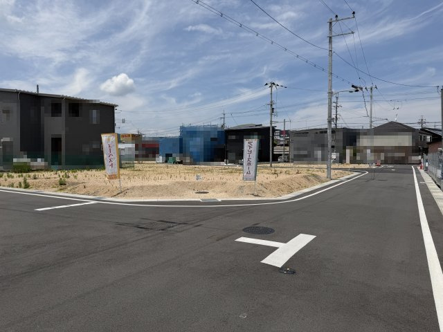 ピースタウン東近江外町Ⅰの前面道路含む現地写真|2026年6月19日撮影