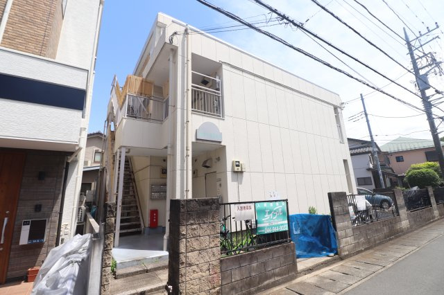 ファミールクルスの外観