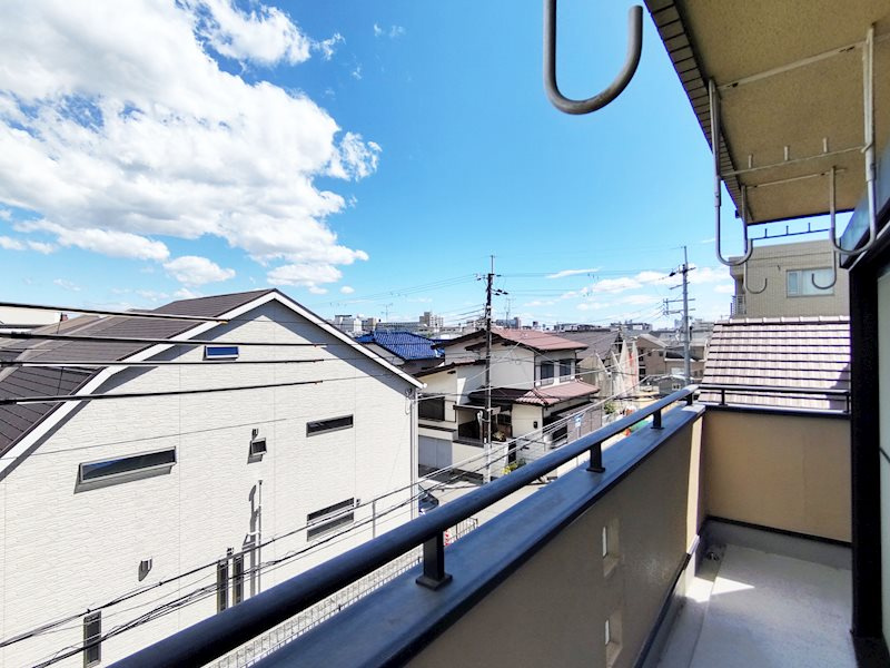 西宮市若草町2丁目戸建のバルコニー