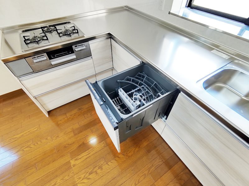 西宮市若草町2丁目戸建のキッチン