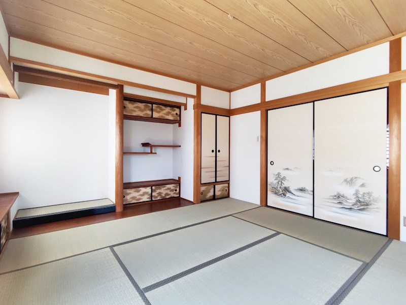 西宮市若草町2丁目戸建の和室