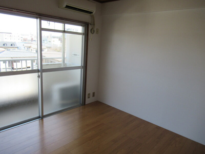 【居間・リビング】 | タカノビル