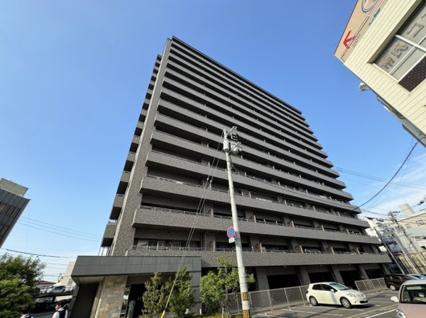 ロイヤルガーデン徳島駅西の画像