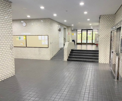 【エントランス】 | コンテ西葛西　2階　74.82㎡　角　部屋　新　規　リ　ノベーション 