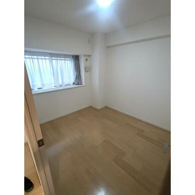 エイルマンション武蔵ヶ丘の洋室
