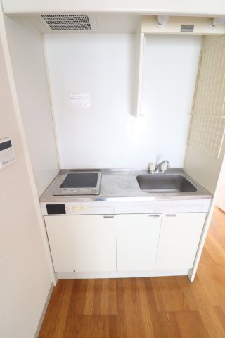 グレイス東百合丘のキッチン