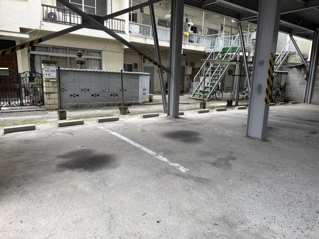 たくみマンションの駐車場