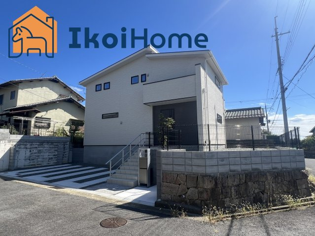 神戸市西区北山台3丁目　新築一戸建の駐車場|お車は、普通車であれば3台停めることができますので、来客時も安心です。