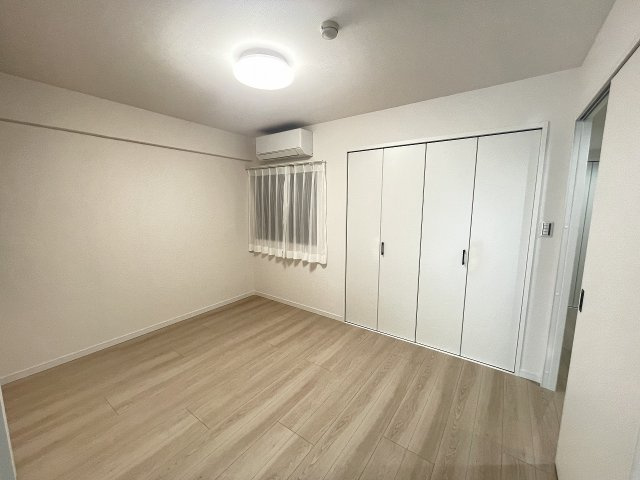 ロイヤルステージ北野の収納|～大容量収納可能なクローゼット～