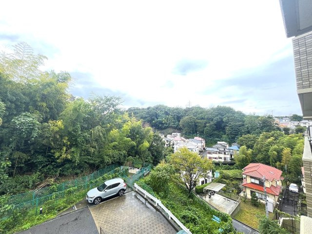 ロイヤルステージ北野の展望|～眺望・陽当たり共に良好です～