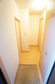 【玄関】 | セルブランドS | ※同物件・反転タイプの写真です。