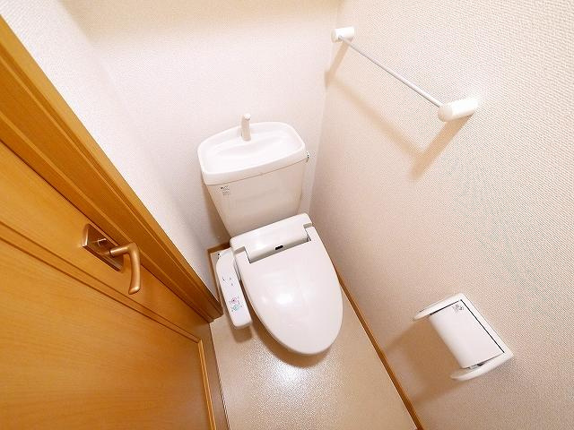 プリームローズＪのトイレ|落ち着いたトイレです