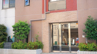 【エントランス】