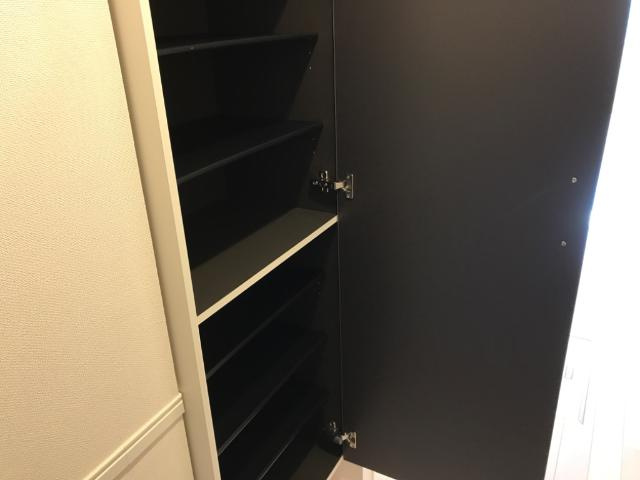 エンプレスＶの収納|下駄箱