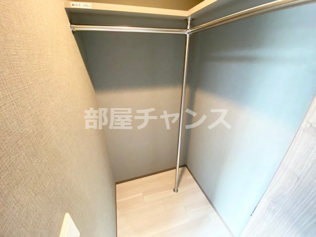 メイクスWアート金山ウエストの収納